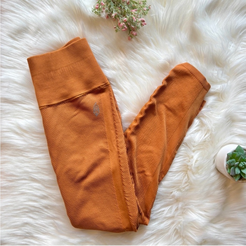 FP Movement Free Throw High Waisted Leggings 🥥Toasted Coconut